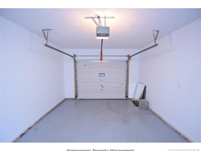 Building Photo - 5840 Horton Pl