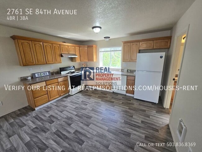 Building Photo - 2761 SE 84th Ave