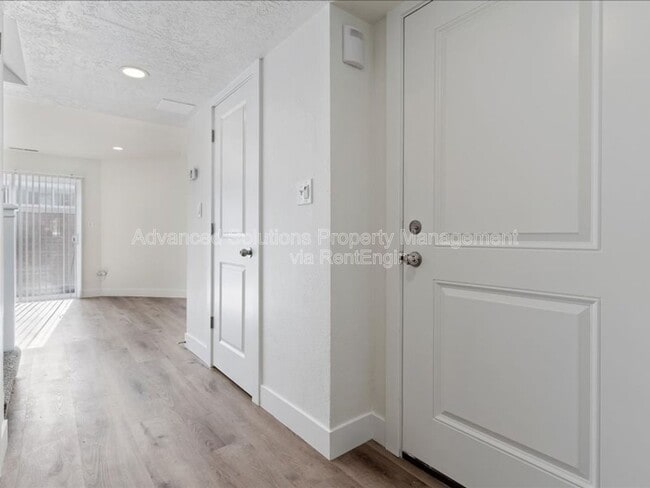 Building Photo - 3062 S 300 E