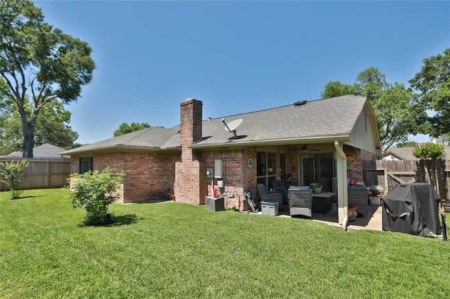 Building Photo - 14311 Sugar Mill Cir