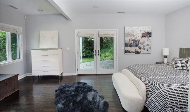 Building Photo - 117 Tobys Ln