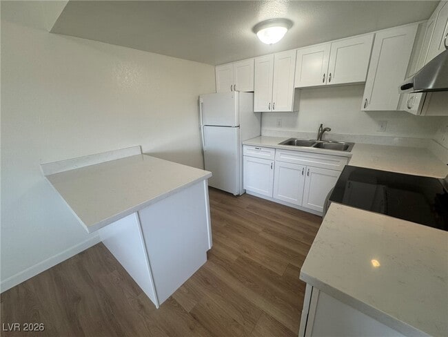 Building Photo - 4775 Lucite Ln