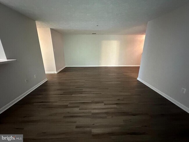 Primary Photo - 25905 Ridge Manor Dr