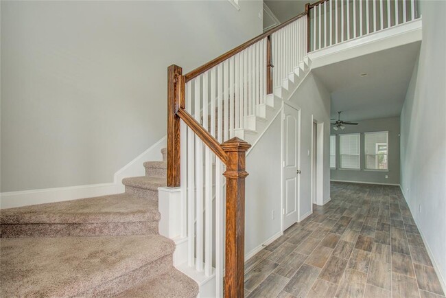 Building Photo - 17019 Canosa Dr