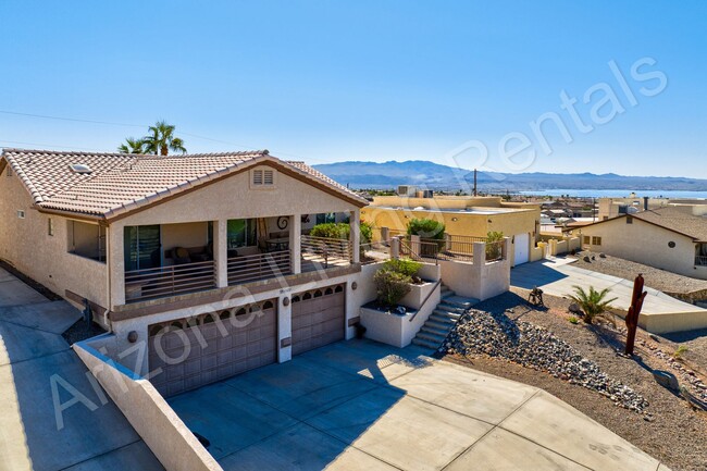 Building Photo - FURNISHED POOL HOME