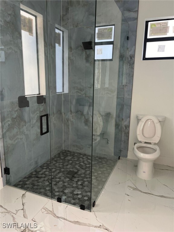 Building Photo - 813 Aiken Ave