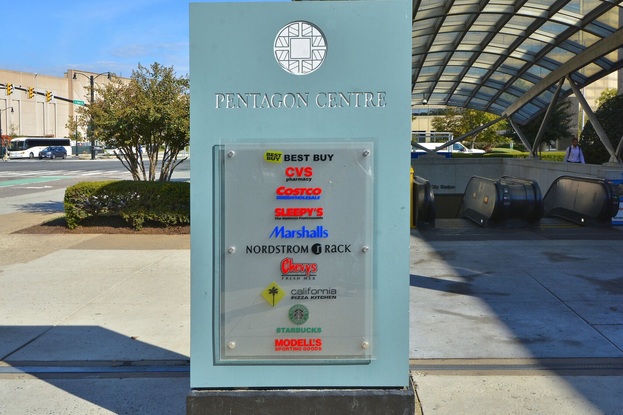 Building Photo - 1830 Columbia Pike