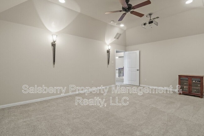 Building Photo - 9134 Penny Ln