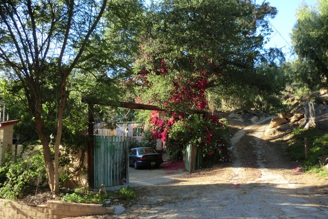 Building Photo - 9401 Notre Dame Ave