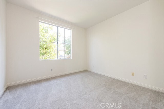 Building Photo - 3406 Ladrillo Aisle