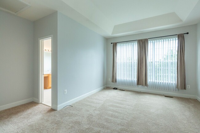 Building Photo - 391 Sheerer Dr