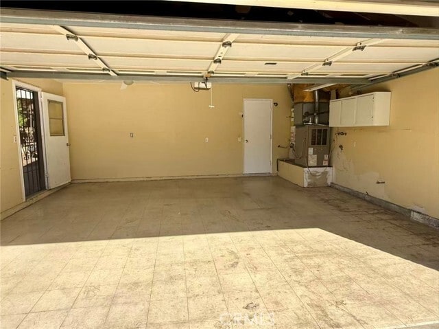 Building Photo - 15189 Palisade St