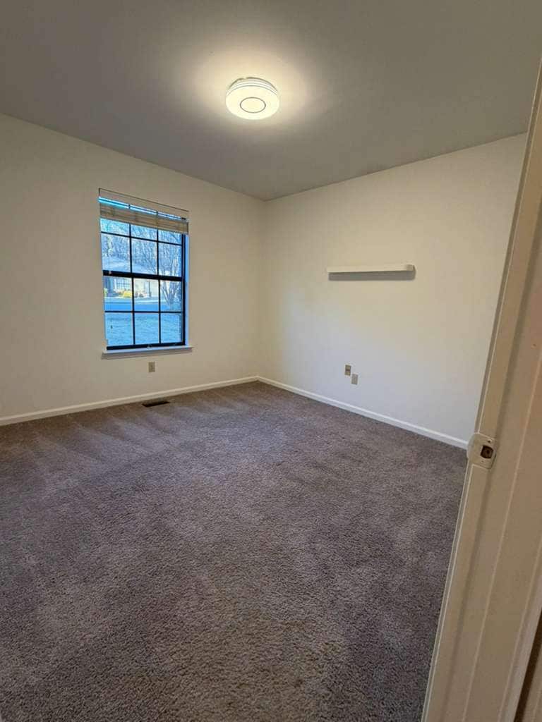 Building Photo - 11409 Hickory Hill Rd