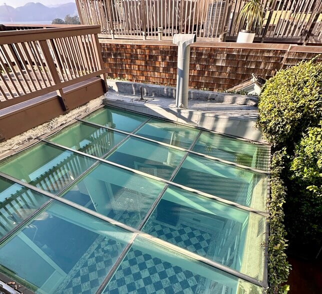 Glass Roof of Dining Room - 46 Culebra Ter