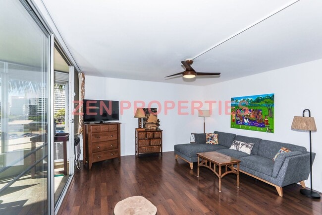 Building Photo - furnished 1 bdrm, 1 bath unit at Diamond Head Vista