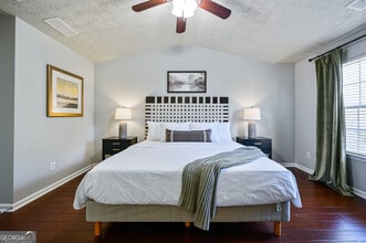 Building Photo - 1431 Bay Overlook Dr