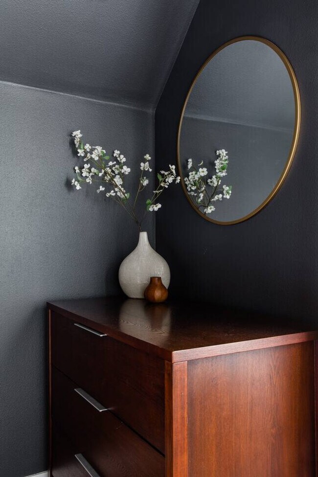 Building Photo - 7947 10th Ave SW