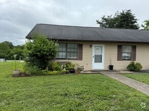 Building Photo - Charming 2 Bedroom, 1 Bath Duplex in Maryv...