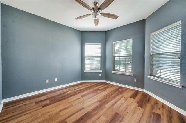 Building Photo - 9720 Colonywood Dr