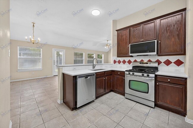 Building Photo - 5079 Postwood Dr