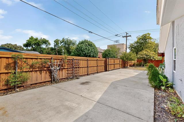Building Photo - 126 Brookwood Dr