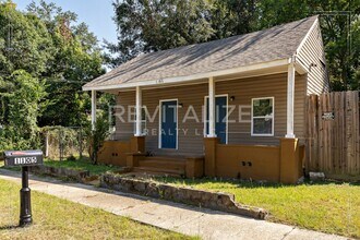 Building Photo - Charming 3-Bedroom, 2-Bath Home Near Downt...