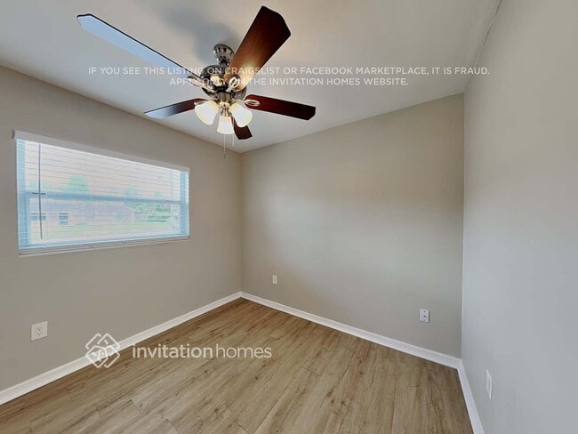 Building Photo - 1720 Newton St