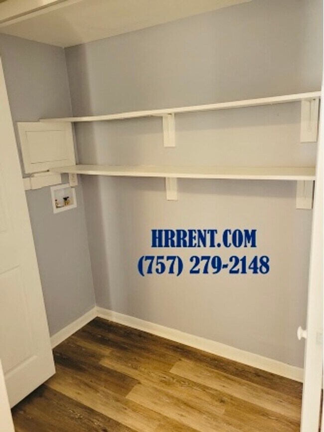 Building Photo - NEWLY Renovated 3 Bedroom 2.5 Bathroom Townhome located in the Mears Corner area of Virginia Beach!