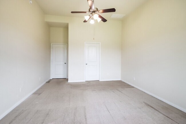 Building Photo - 3014 Rose Trace Dr