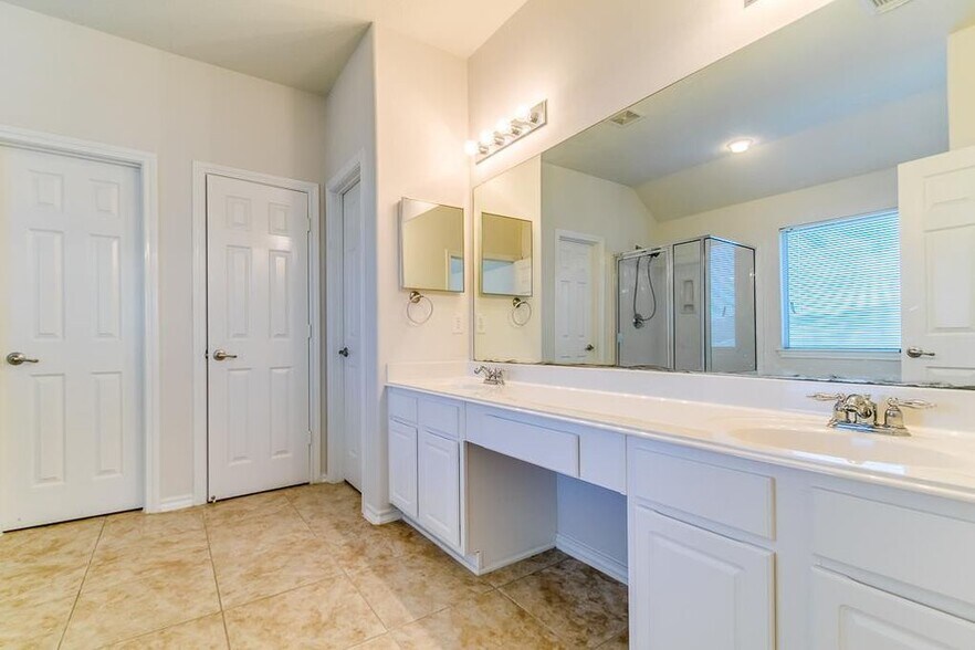 Building Photo - 8310 Coriander Ln