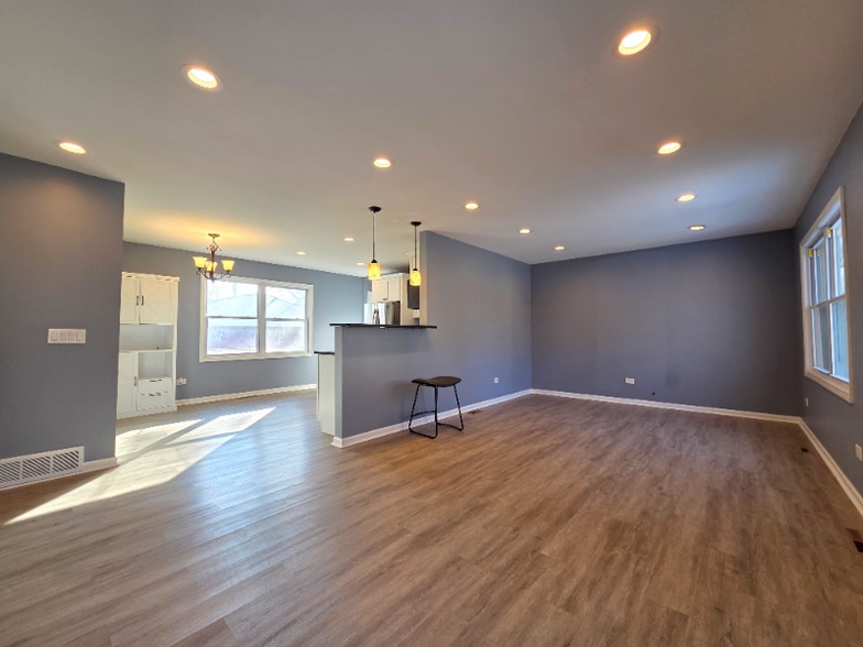 Building Photo - 817 Tomahawk Trail