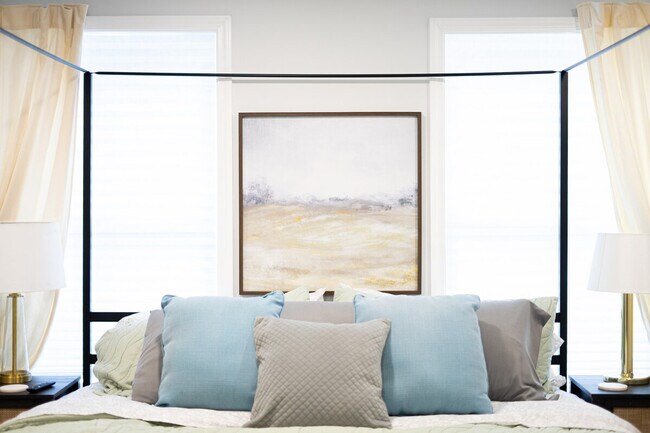 Building Photo - 24 Seth St