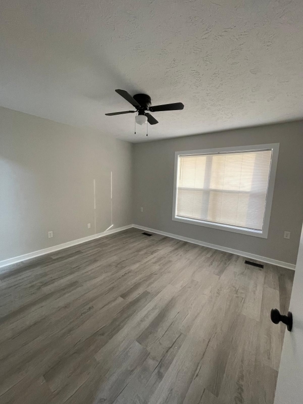 Building Photo - 1248 N Forest Dr