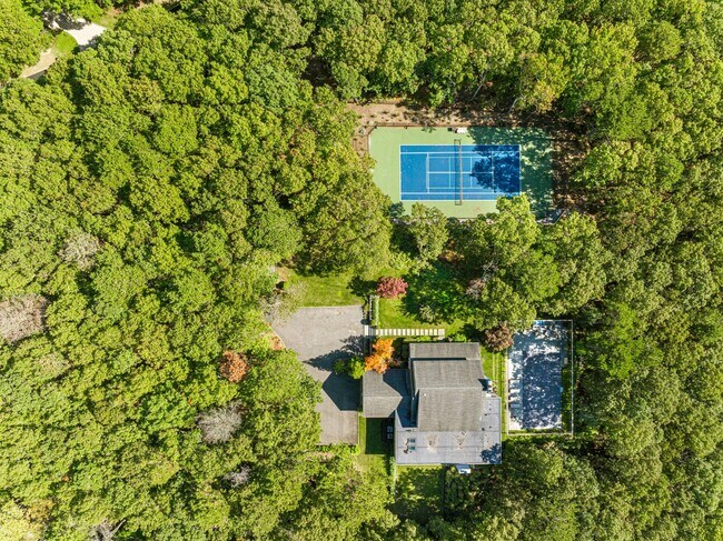 Building Photo - 1 Paumanok Rd