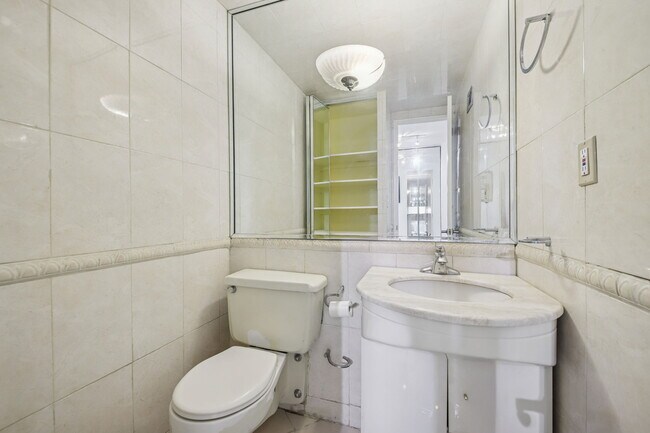 Building Photo - 7000 JFK Blvd E