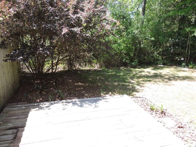 Building Photo - 149 Swaying Pine Ct