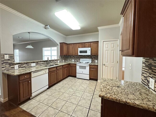 Building Photo - 11409 Hereford St