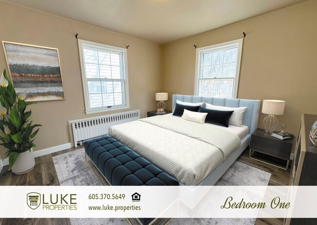 Building Photo - 904 S 2nd Ave