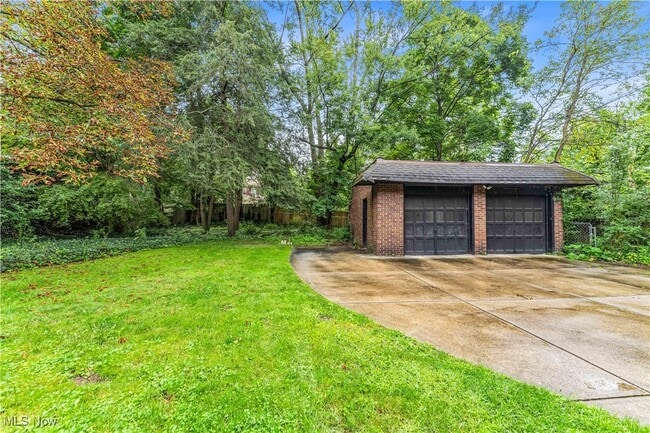Building Photo - 2540 Euclid Heights Blvd