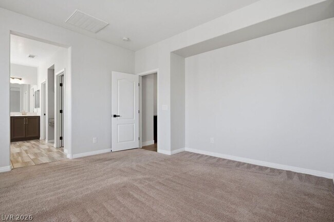 Building Photo - 10327 Parkview Mountain Ave