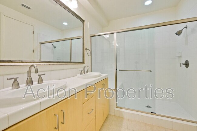 Building Photo - 4206 Rickeys Way