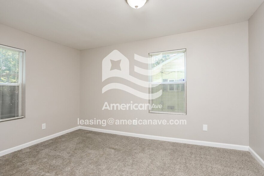 Building Photo - 3620 Marvin Ave