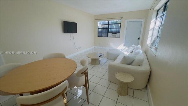 Building Photo - 807 86th St