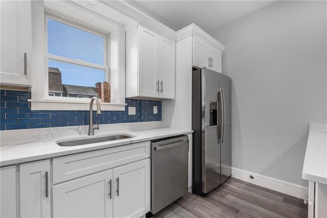 Building Photo - 10 Braman St