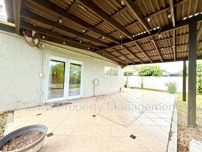 Building Photo - 6613 Orchard Dr N
