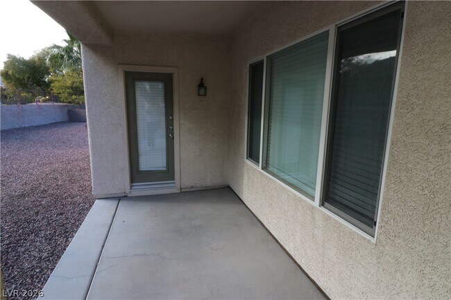 Building Photo - 2169 Shady Side Ct