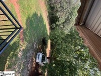 Building Photo - 18 Lake Dr