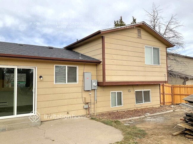 Building Photo - 17766 E Arizona Ave