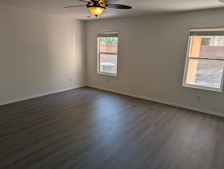 Building Photo - 7312 Desert Eagle Rd NE