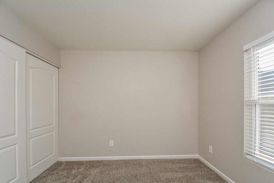 Building Photo - 8169 Cohosh Ct